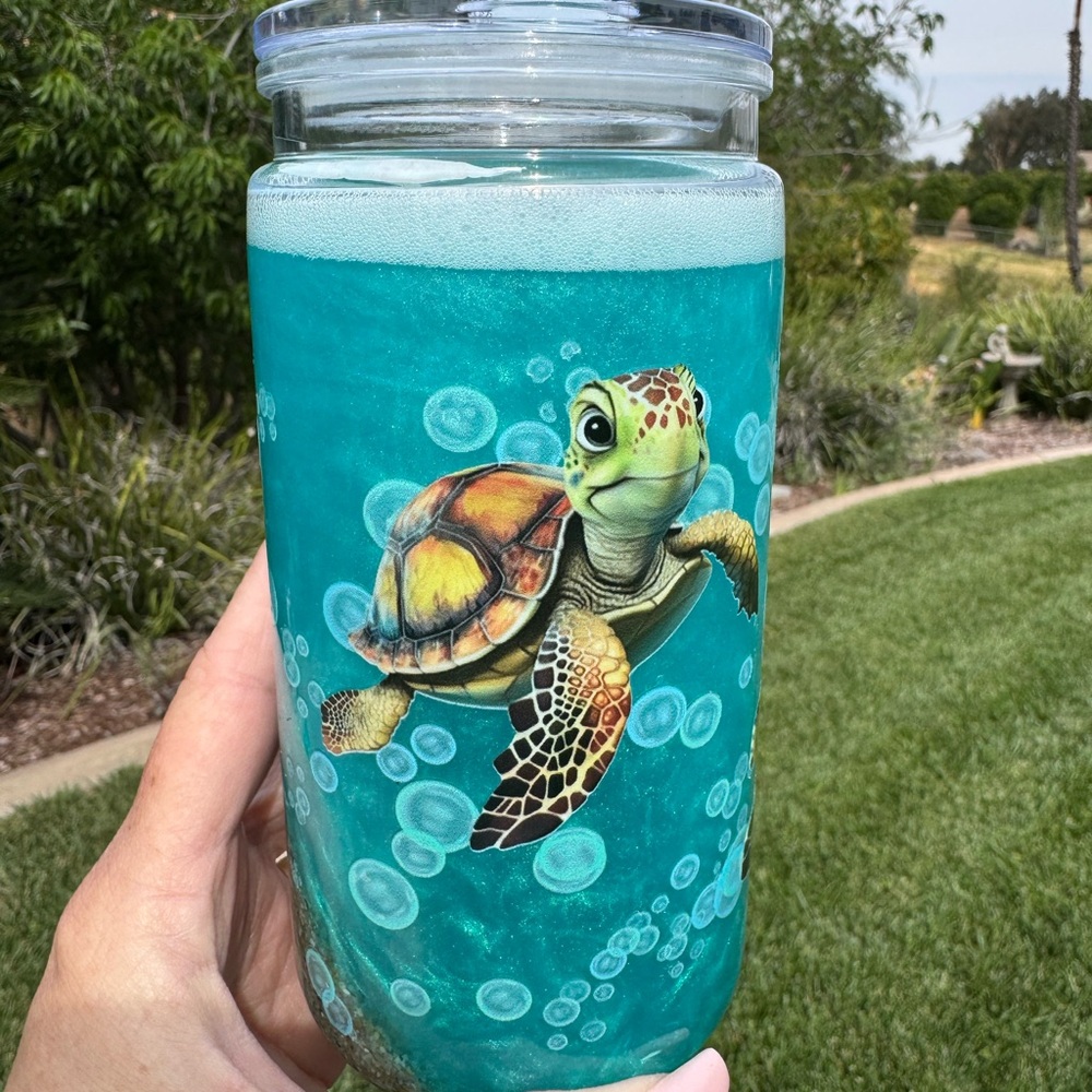 Turtles ocean Snow globe tumbler 16oz
